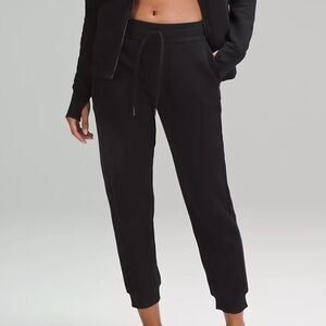 lululemon HR Scuba Jogger 7/8 ( 25”)